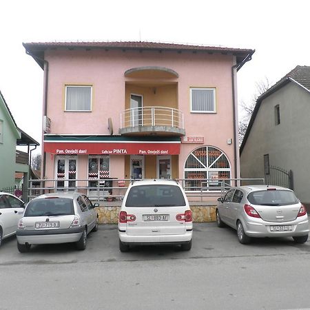 Guest House Pinta Slatina  Екстер'єр фото